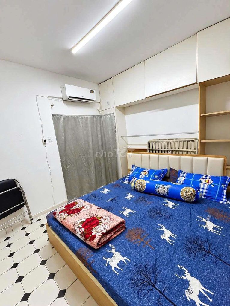 apartment 1 sleeps at Conic Garden inside