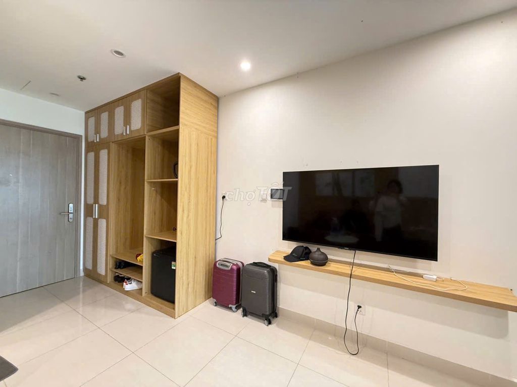 A nice little apartment for low finance.