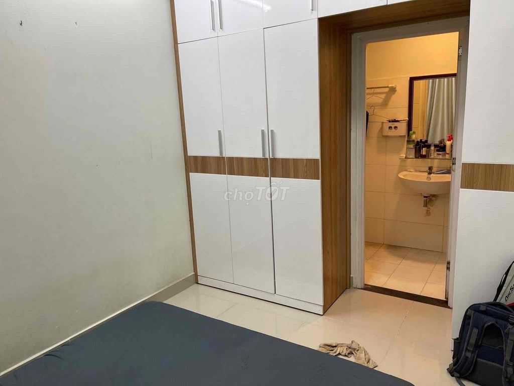 Rent Topaz Garden 65 meters 2 bedroom 2 full furniture, in place.