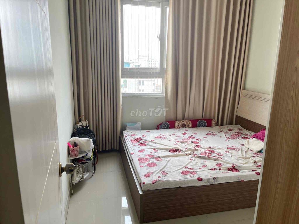 Rent Topaz Garden 65 meters 2 bedroom 2 full furniture, in place.