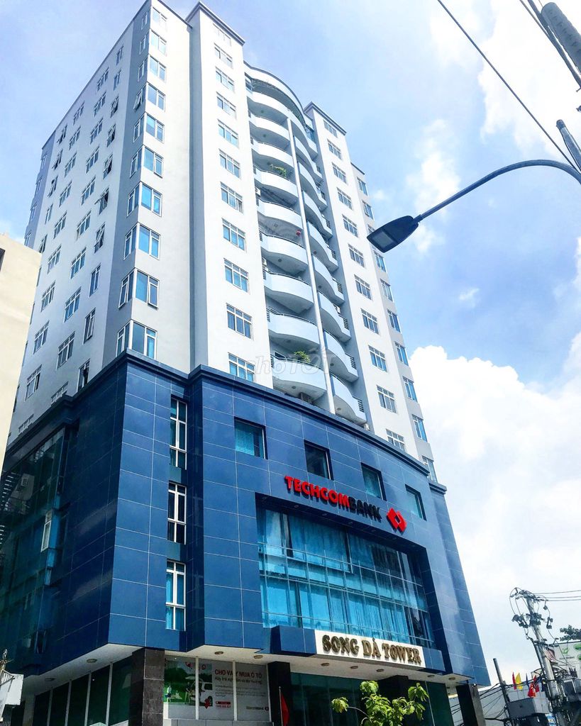 It's the owner who rents the high-class house tower - 80 M2 (2 bedroom - 2 toilets)
