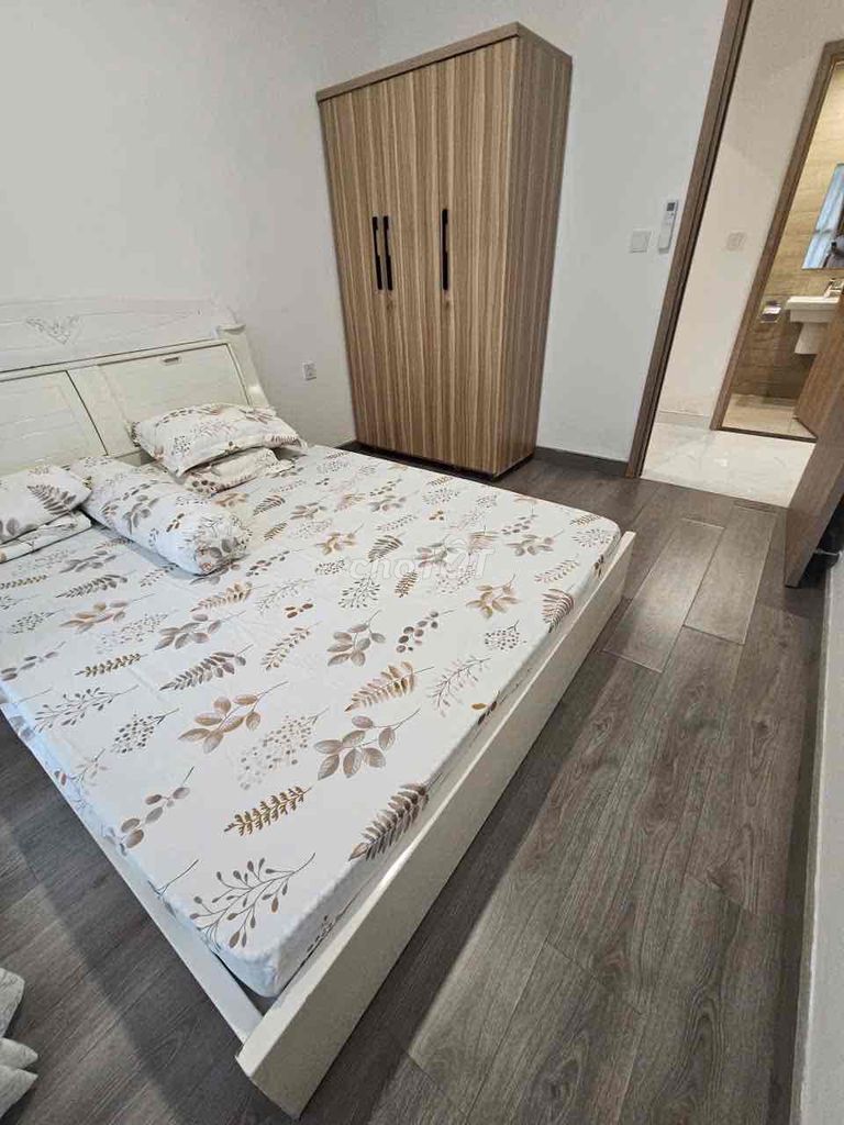 Two bedrooms, two bedrooms, full of middle-class furniture, only 15 million.