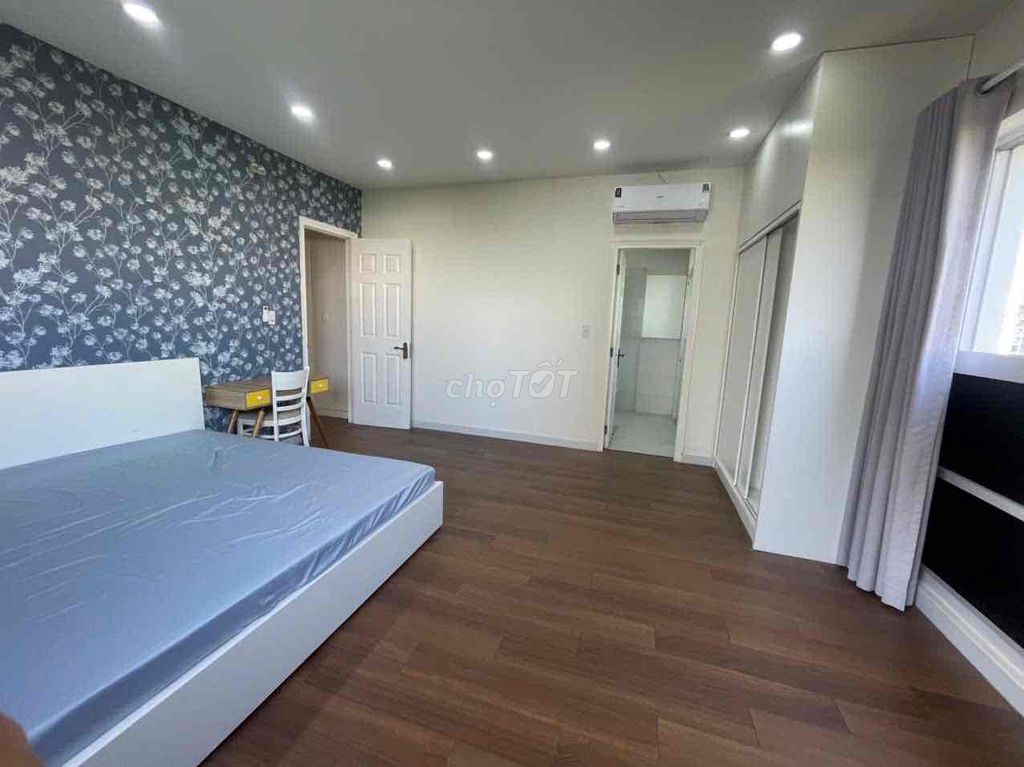 Rent Happy Valley - American apartment, 3 bedrooms plus 2 toilets, with a place for beans.