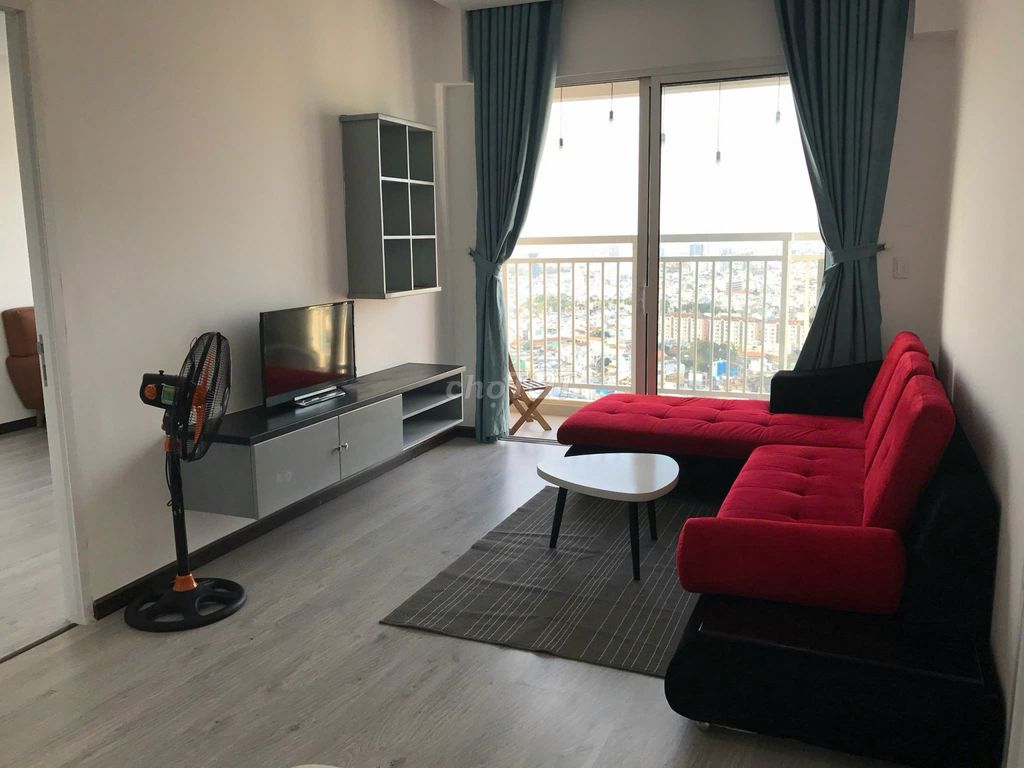 Rent the Lucky Place apartment, 84 meters, 2 bedrooms, enough furniture, right there, for 16 million.