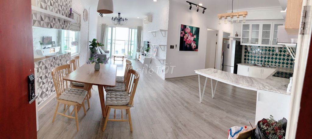 Renting Chung Cư Nguyễn Kim, District 10, 75 meters, two bedrooms, two toilets, 14 million,