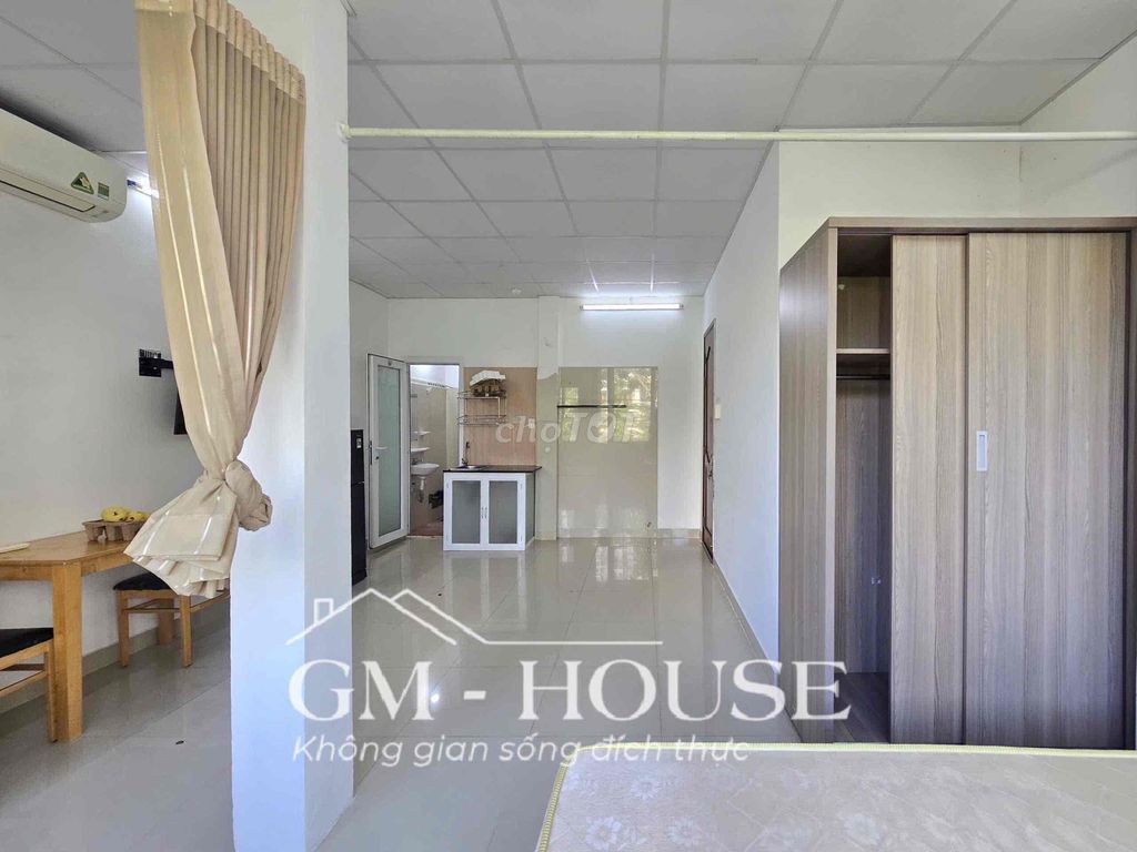 Rent the studio 40 m_ Nguyễn Văn Thương, stilt, metro