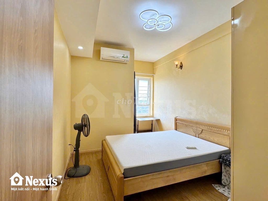 Rent the apartment. Two bedrooms. Two toilets.