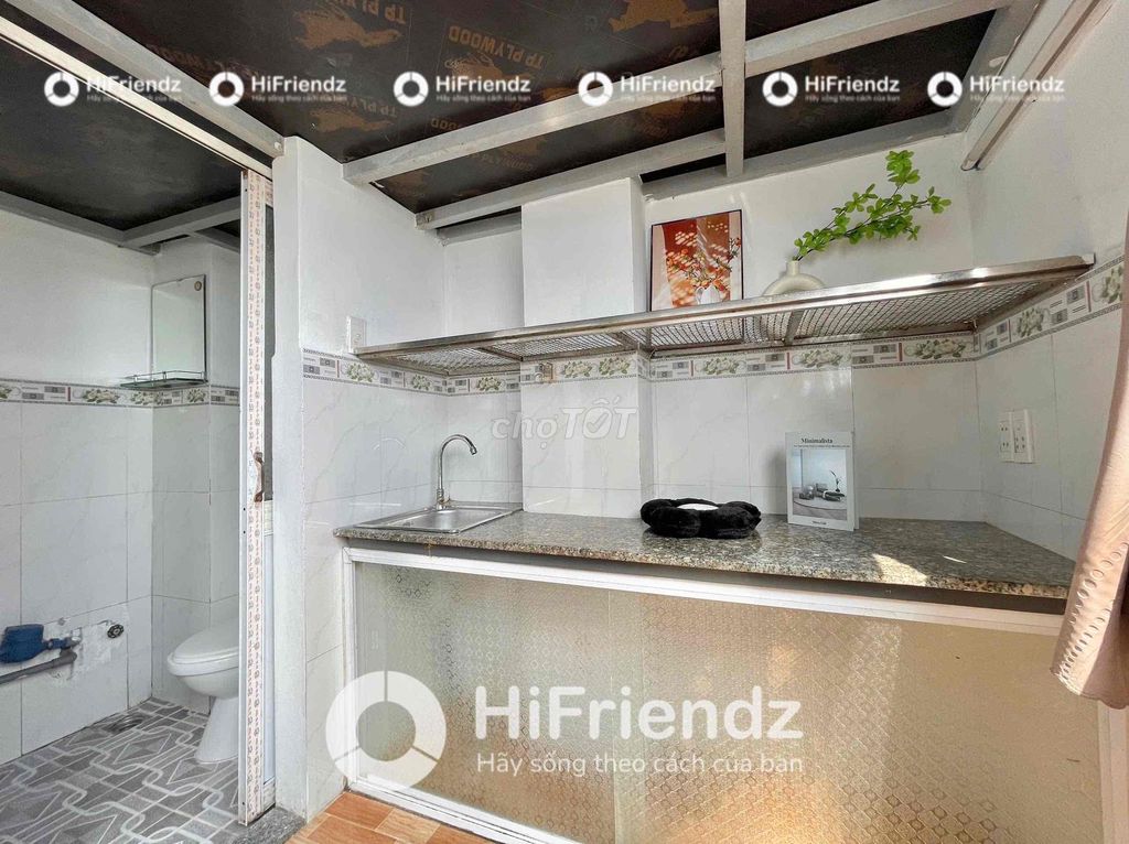 Dupex Services apartment -- right at Phan Anh -- Probable -- near the New Winters -- District 6.