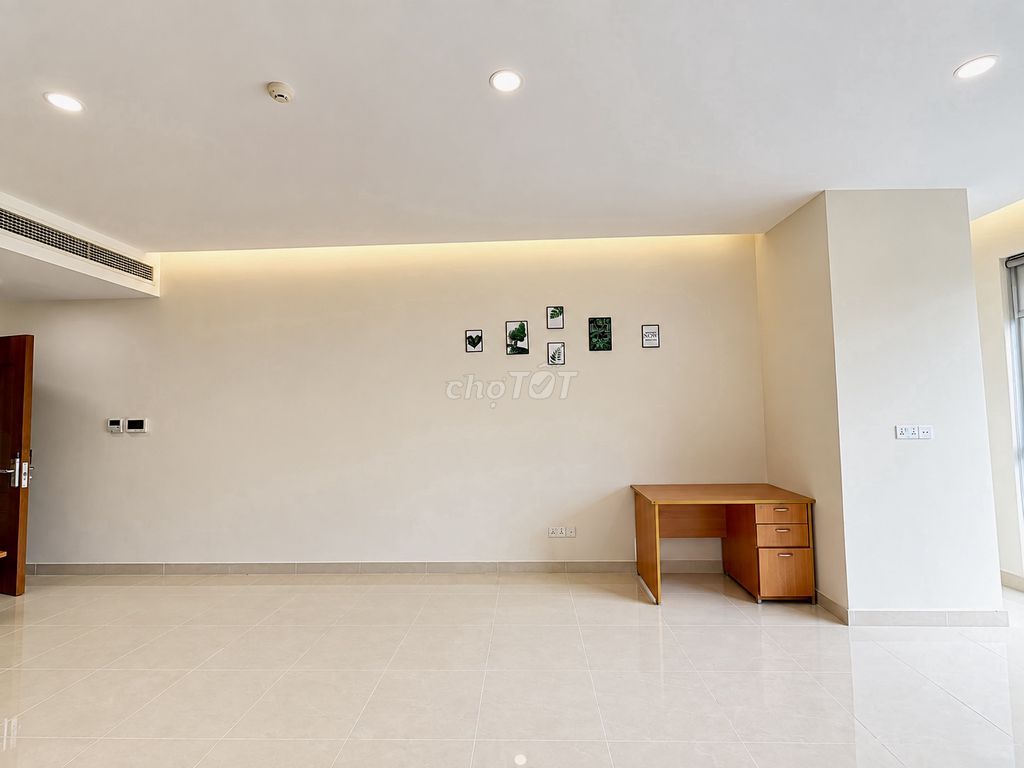 Rent the Officetel Golden King District 7 - 30.6 m2 - 11 View Beauty