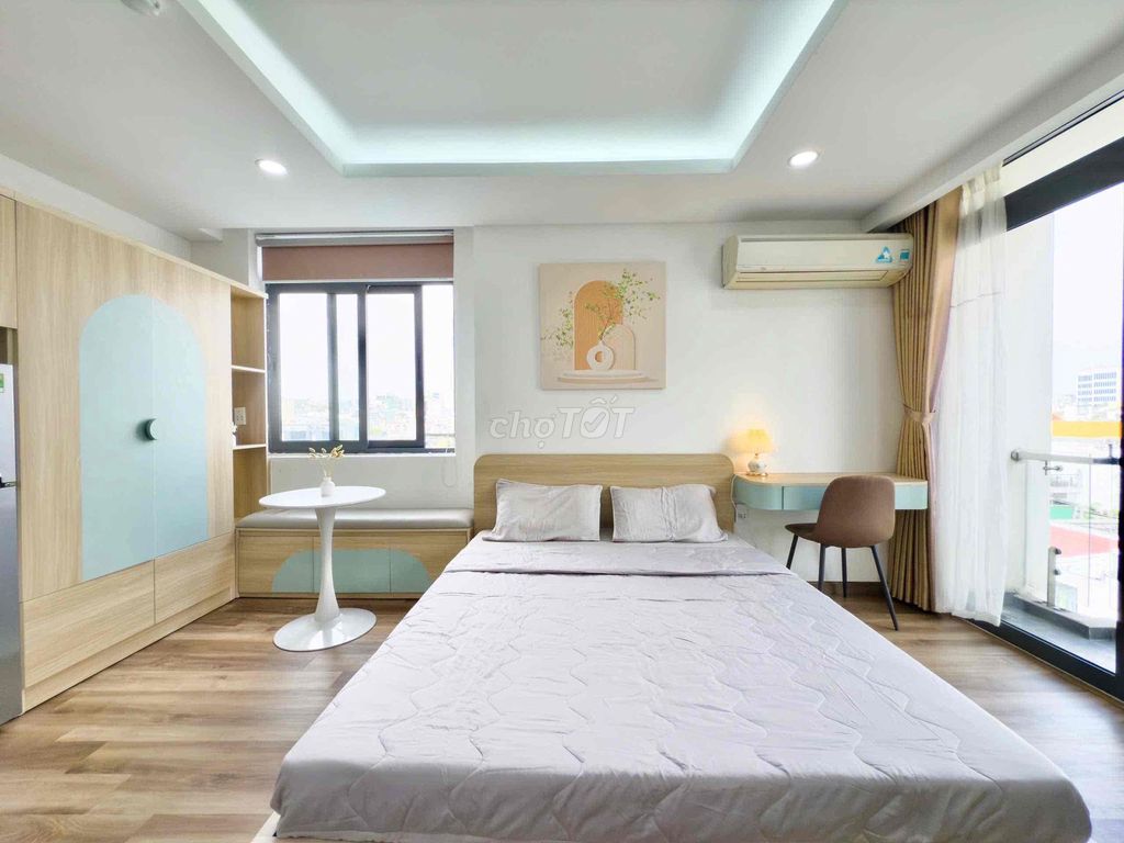 Rent Lê Văn Sỹ District 3.