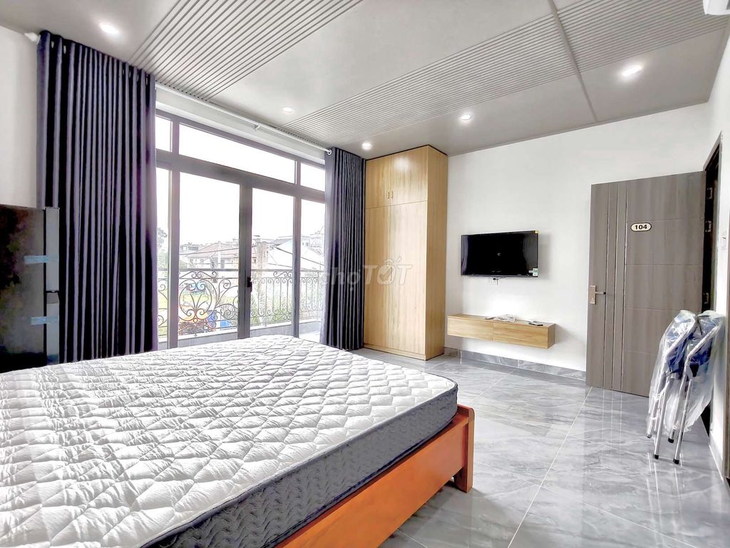 The New Room is near Phú Hữu rotation, free to move to District 2