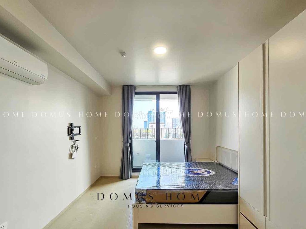 Opening the service apartment right here at District 12 - 10