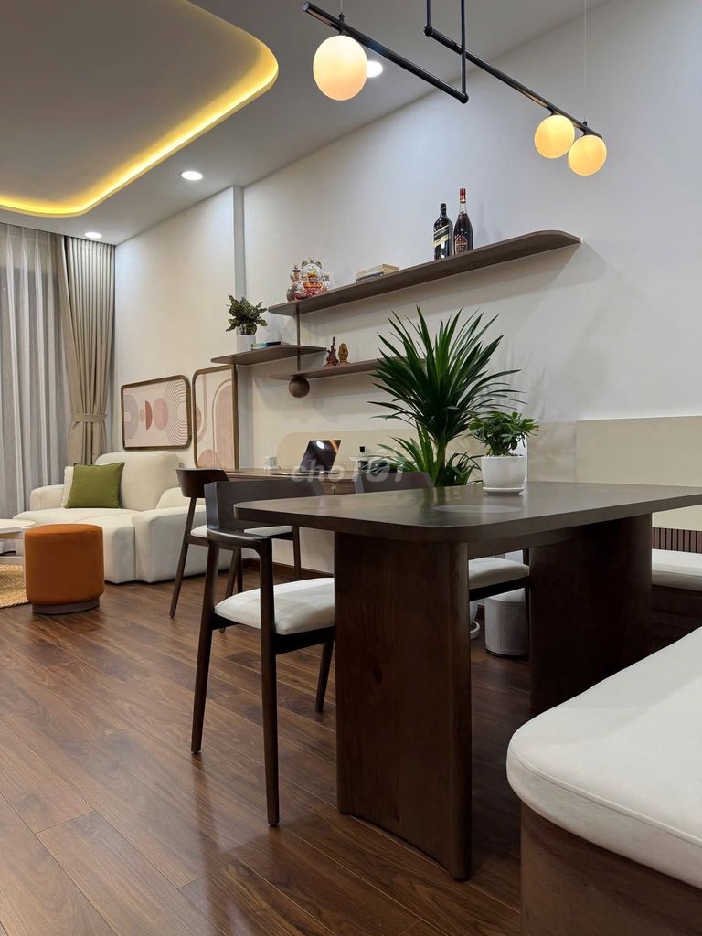 Akari City Bình Tân 81 meters 2 bedrooms 2 are beautiful interior toilets