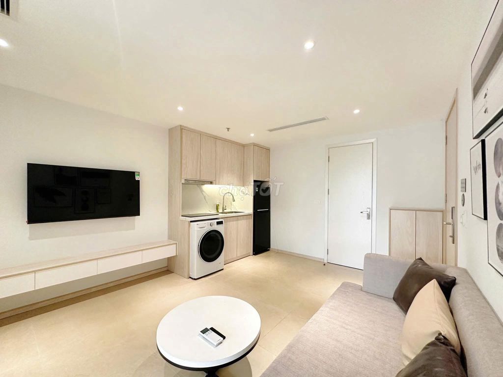 new level apartment 100 percent - 1 bedroom free of wages