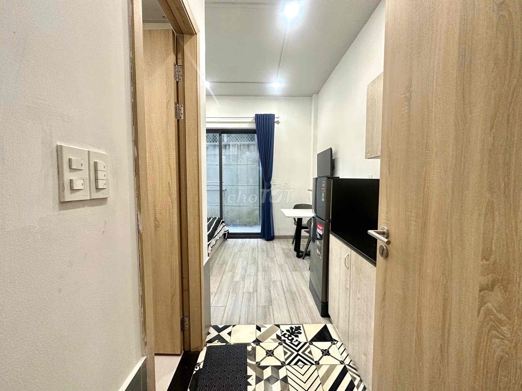 Room one has its own courtyard.