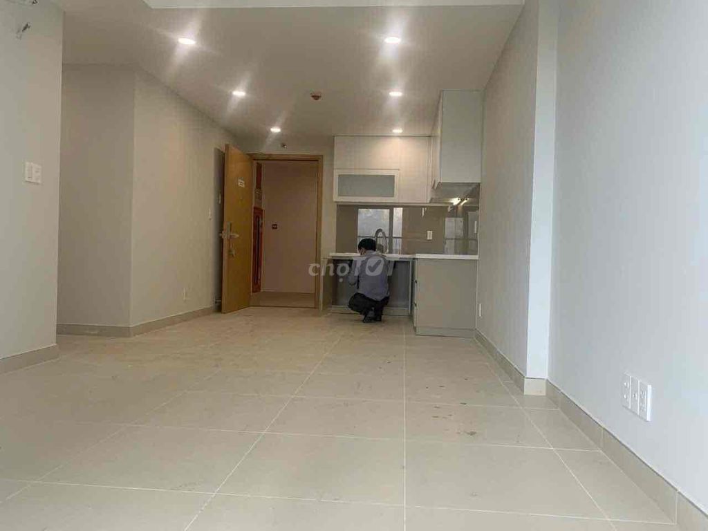 Carillon7 is renting three bedrooms, two ntcbs, 12 million a month.