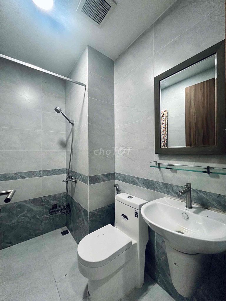 One bedroom, Bancol, right next to the Market.