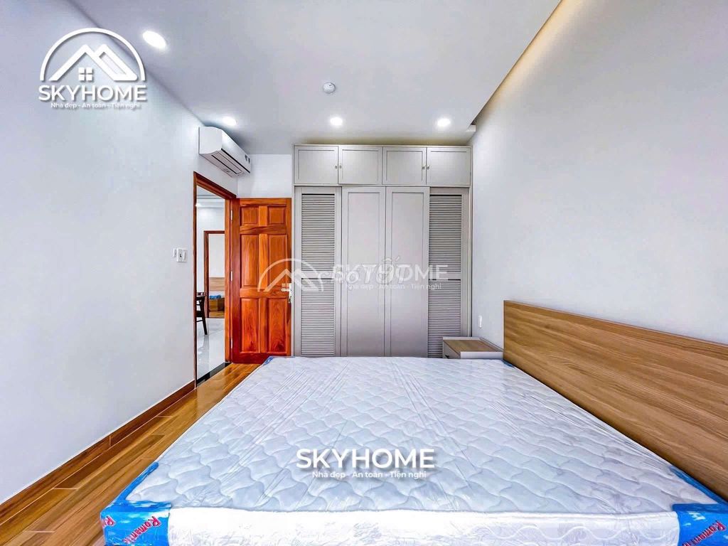 The 1st Bedroom Full Realland Supreme Court of the Tân Hưng Tân Hưng Heavenly Window Department