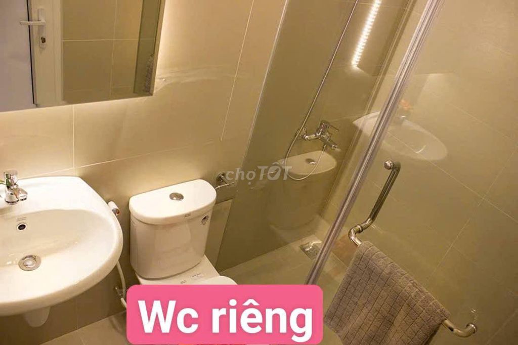 It's the owner of the building that rents the apartment 9 views - 2 bedrooms - 2 toilets 58 M2 M2 - large interior