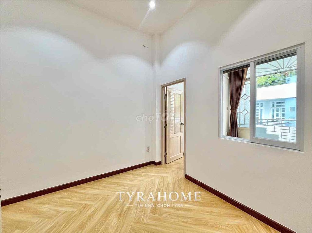 House 1 Ph.S.E. Full interior