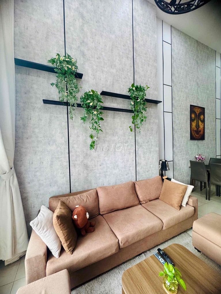 Dupex 3 bedrooms only 15 million in La Astoria.
