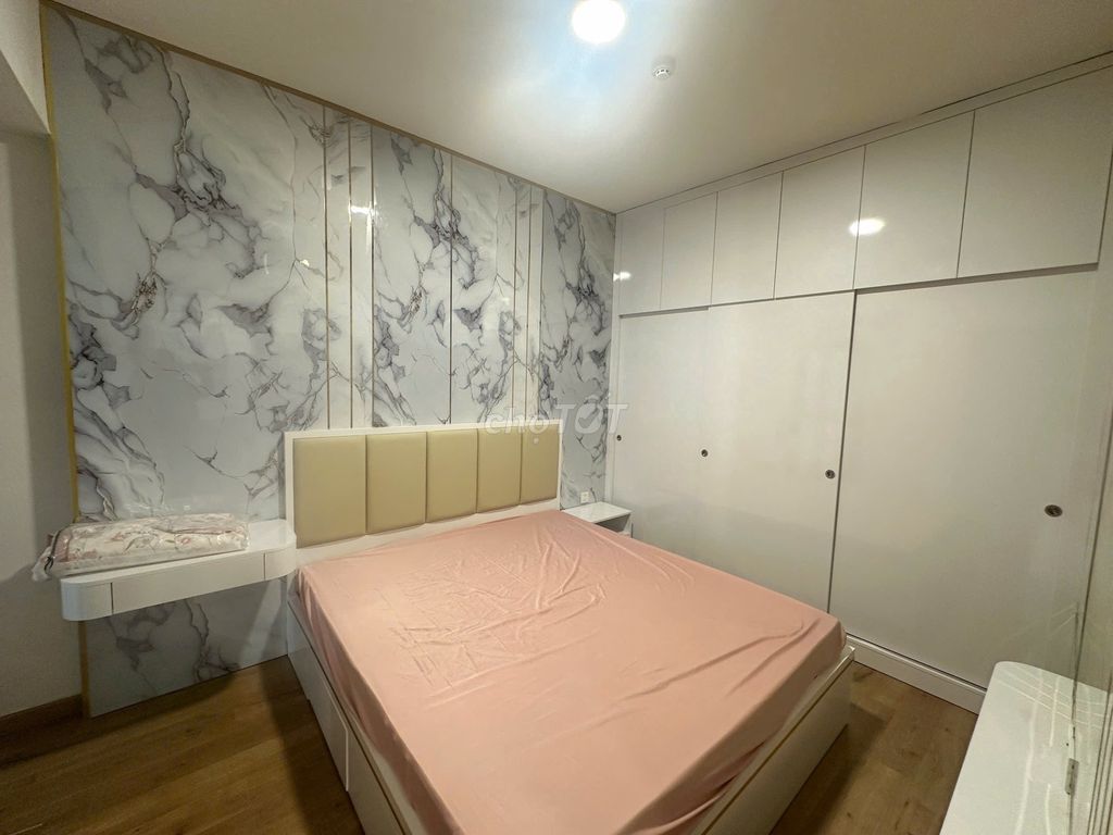 apartment 2 bedroom 61 M2 - high-end interior, beautiful design - enter immediately
