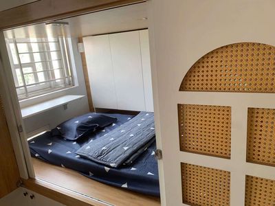 Sleepbox open, District 12 is 1 million.