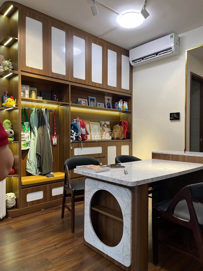 Rent Akari City Võ Văn Kiệt - 78 m2 bedroom 2 toilets, View pool