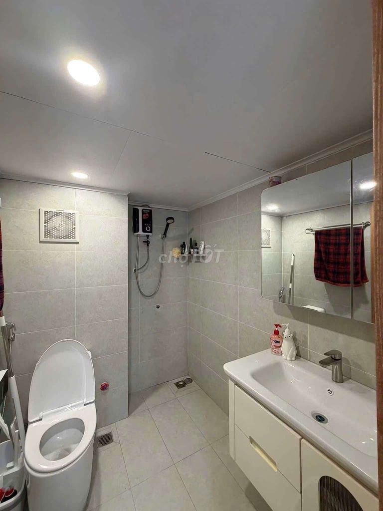 Open the 35 M2-wide service apartment near hu