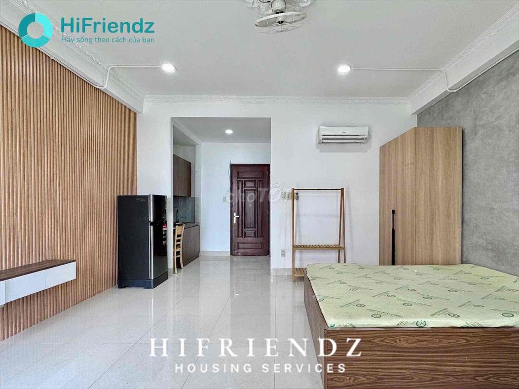 A kitchen room away from the open bancol, new furniture near the center of the district of 1.4.7.8.