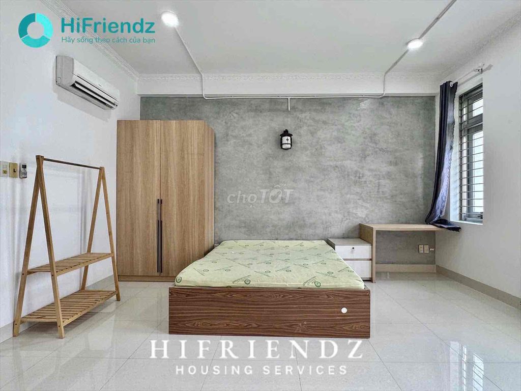 A kitchen room away from the open bancol, new furniture near the center of the district of 1.4.7.8.