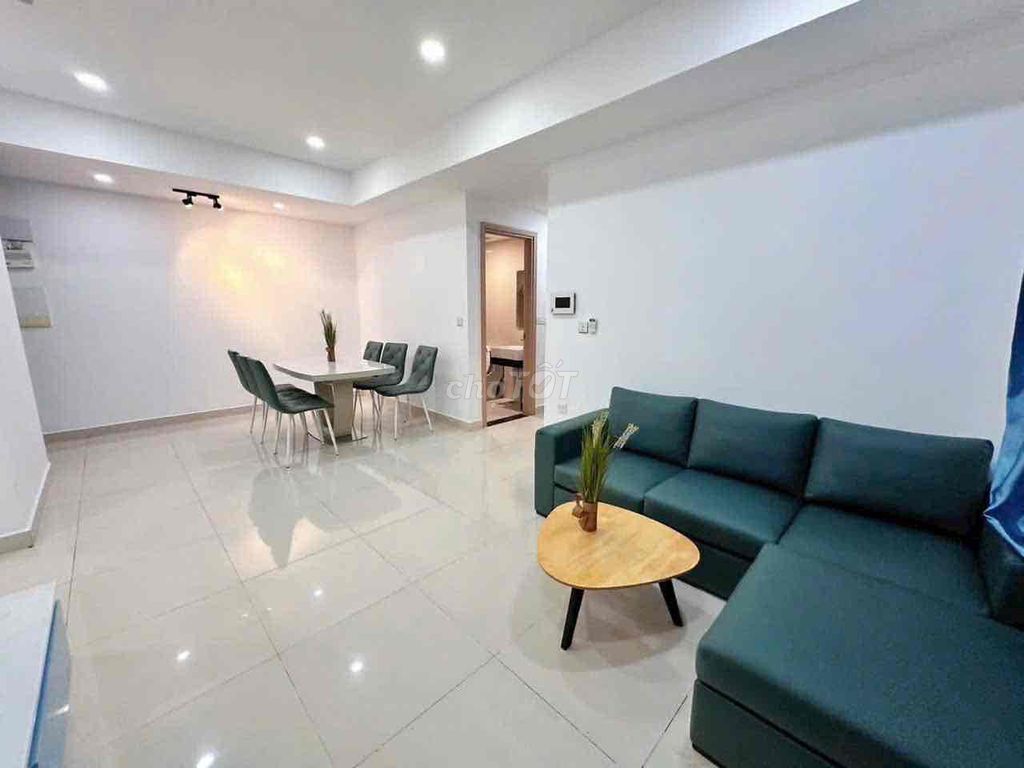 Botanica Premier building, three bedrooms, two toilets. It's near Tan Son Nhut