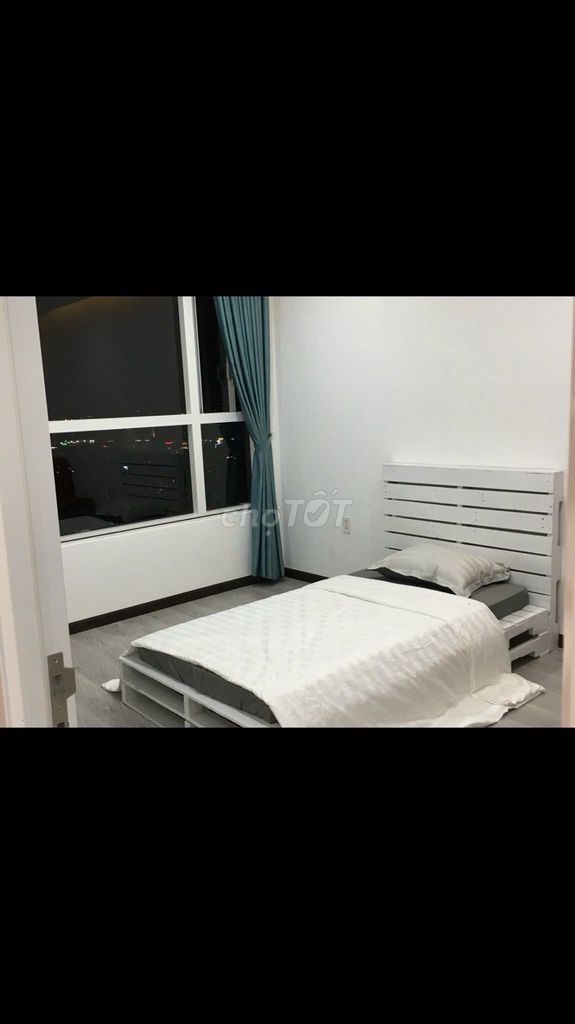 Rent the Lucky apartment, two bedrooms, two toilets, 84 meters, full of nice furniture, for 16.