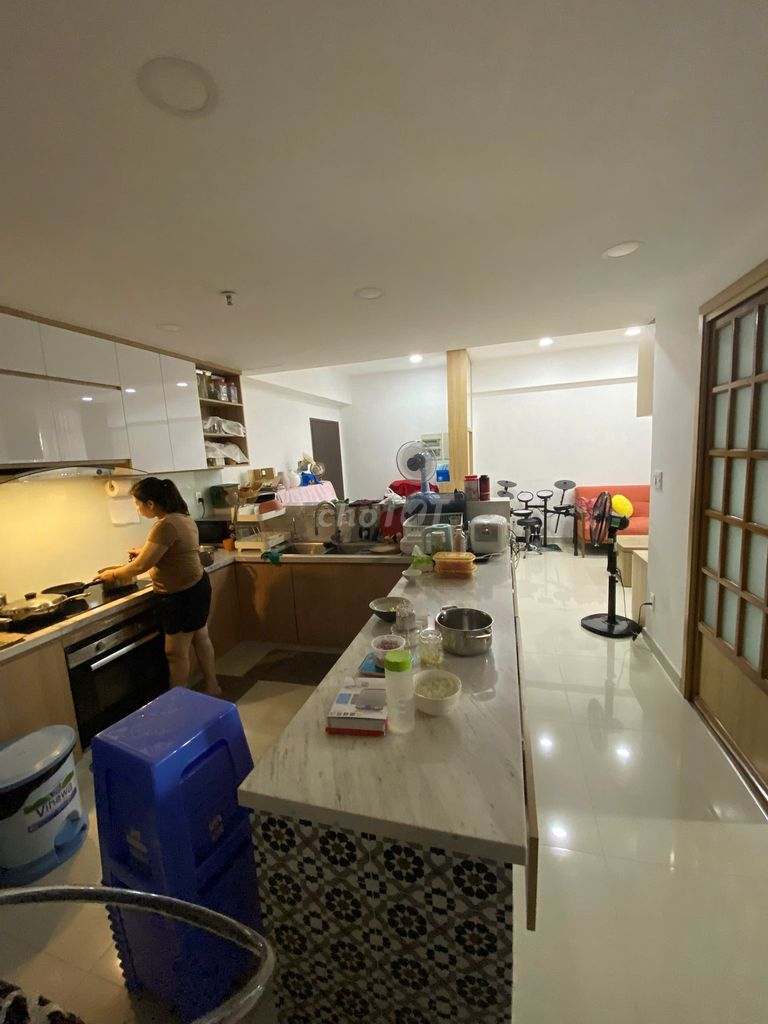 Rent apartment 97 meters 2 bedroom 2 toilet, full interior, good price