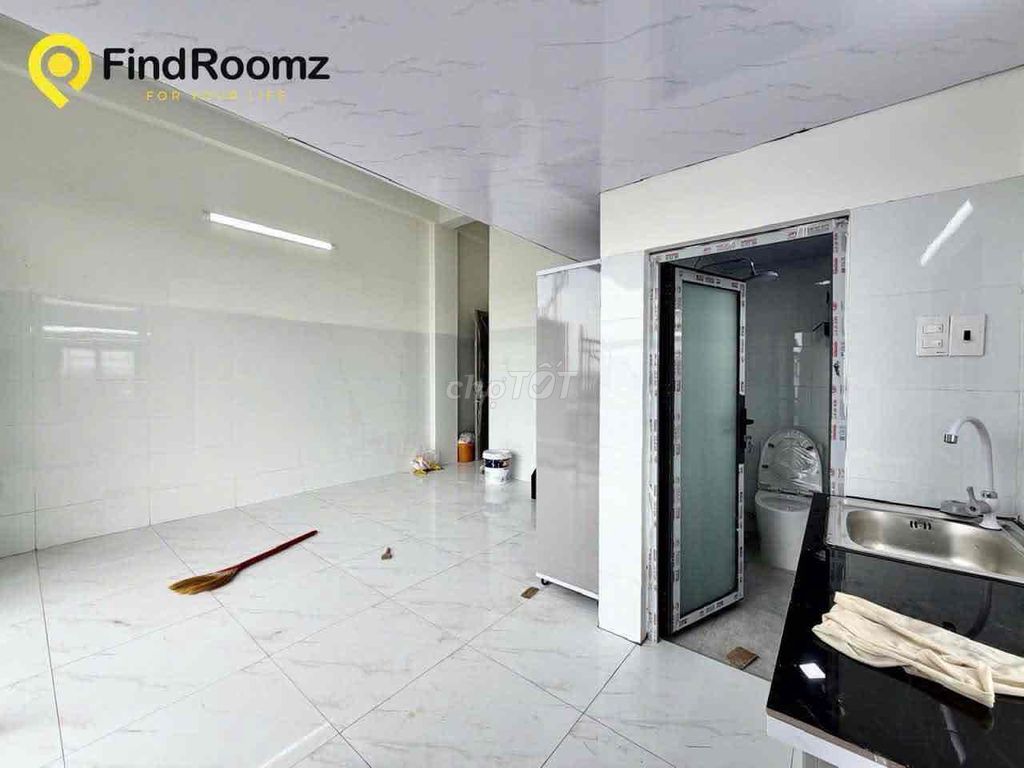 Opening a 35-M2-wide guard room near the dedication college!