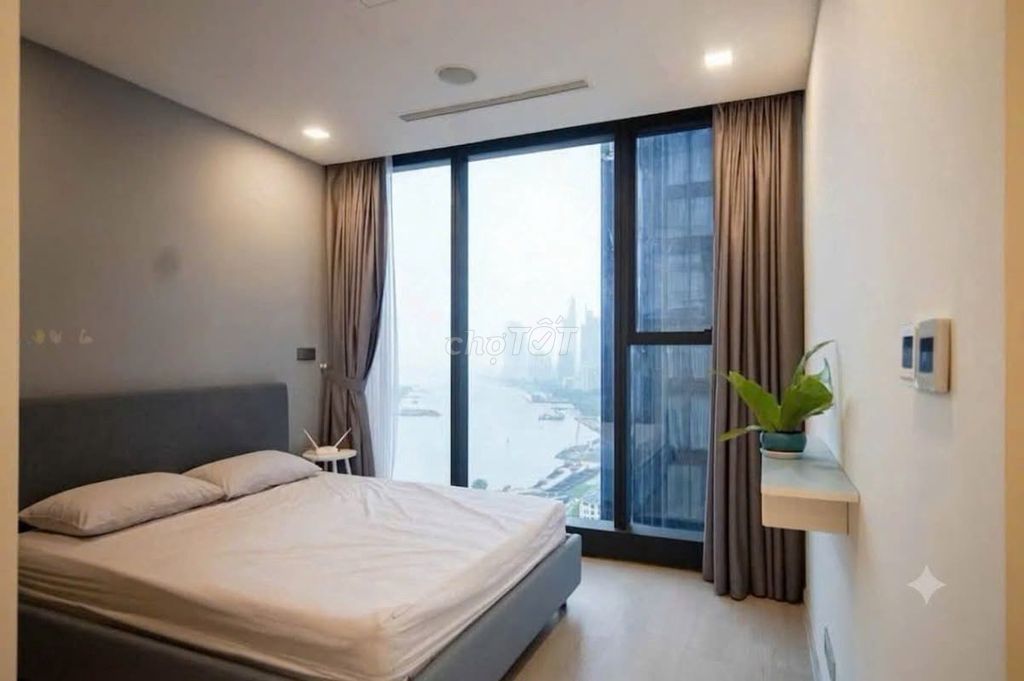 It's only 26 million for two bedrooms in vin bason, high floor,view bixco.