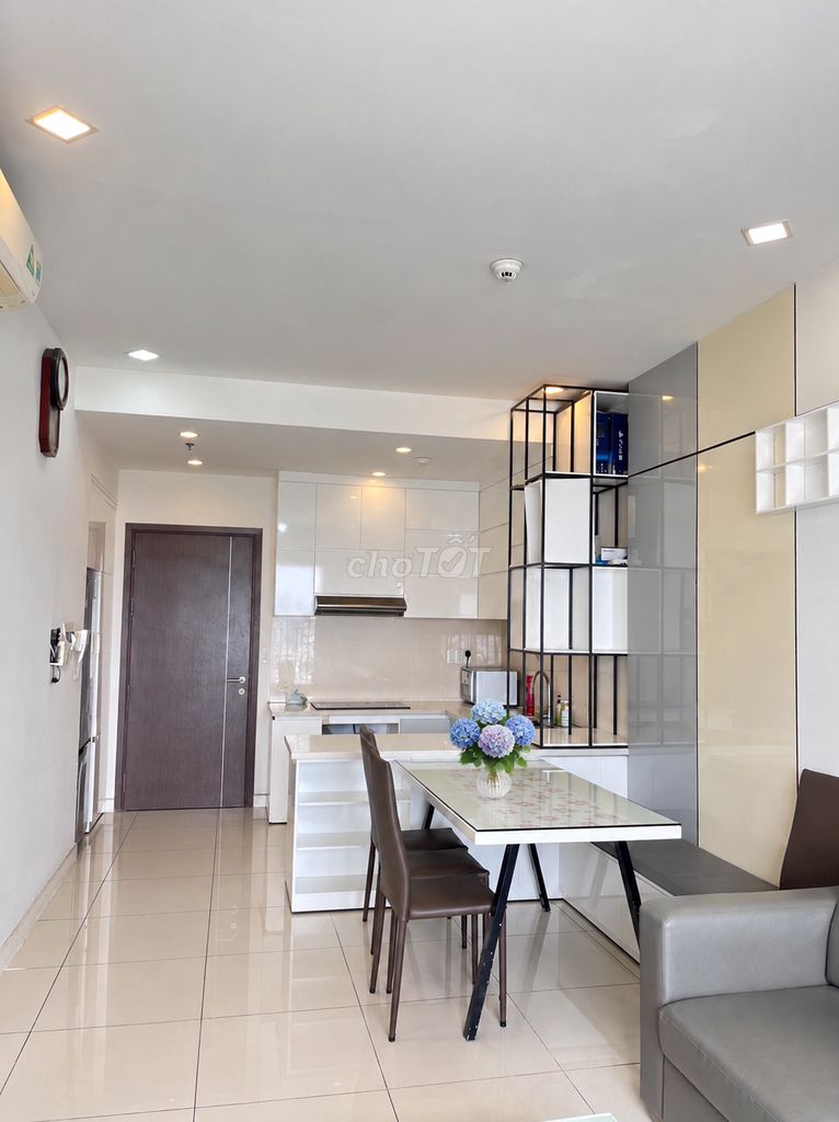 Rent apartment to the 4th District, 72 meters, 2 bedrooms, 2 toilets with 16 million a month.