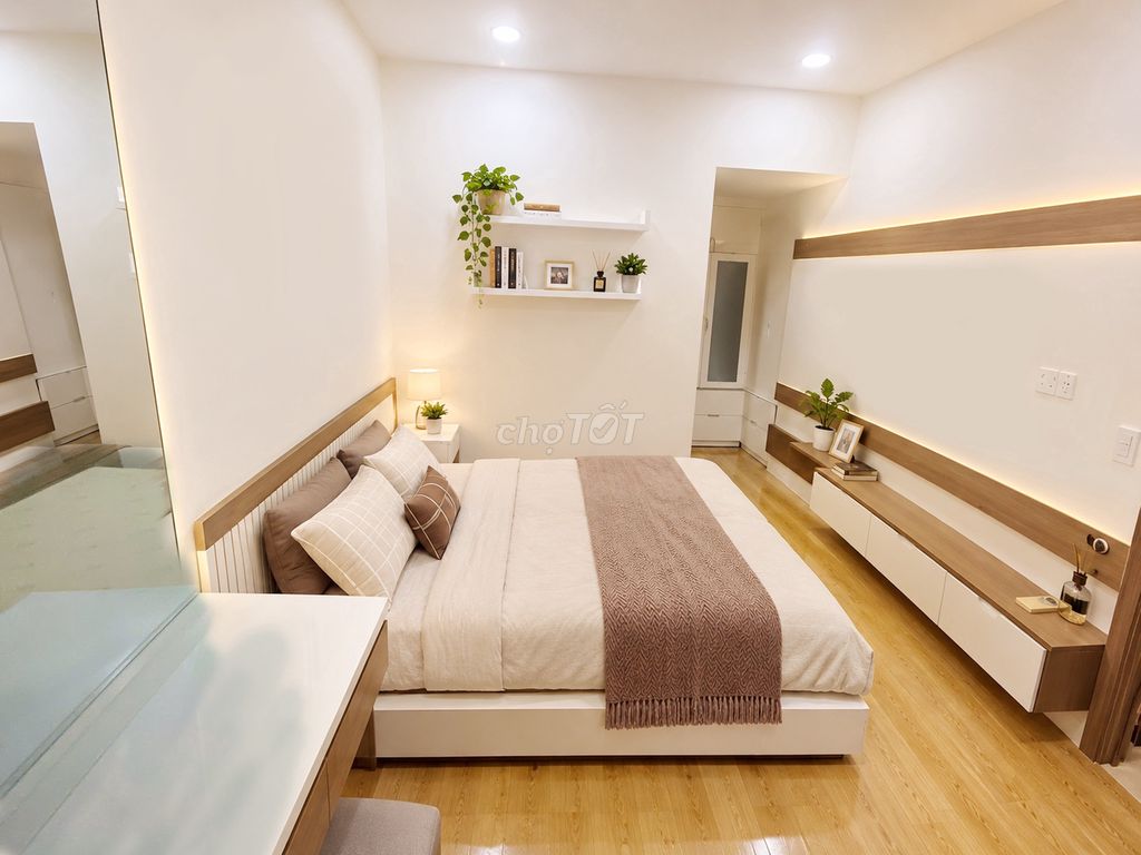 Rent apartment to the 4th District, 72 meters, 2 bedrooms, 2 toilets with 16 million a month.