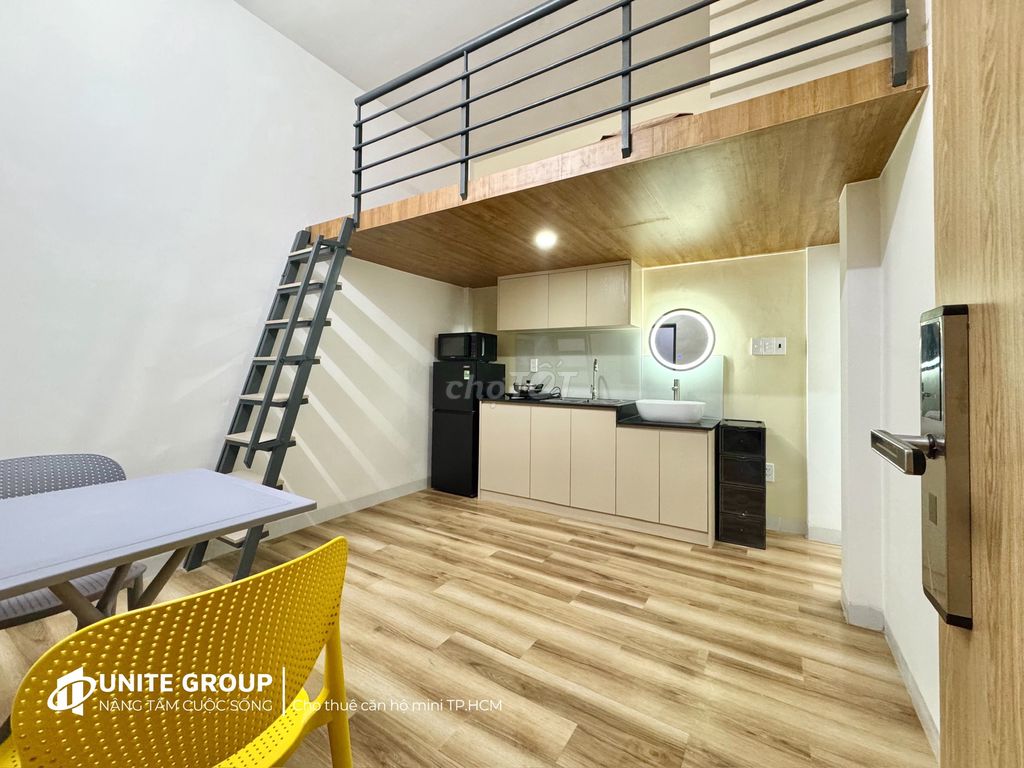 Open RSS near 1 M6– Bạch Đằng Street, Tân Bình