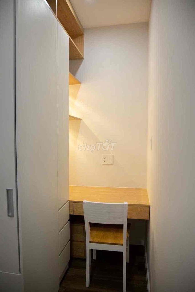 Rent two bedrooms <i>two bathrooms_ Full interior, private washing machine, Bình Thạnh