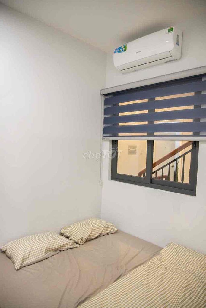Rent two bedrooms <i>two bathrooms_ Full interior, private washing machine, Bình Thạnh
