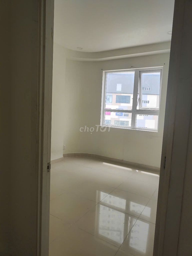 apartment Topaz Elite District 8 3 bedroom 2 toilets