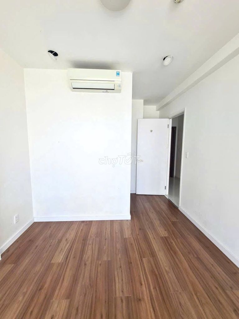Rent Carillon 2, area 116 meters, 3 bedrooms, empty houses, 13.5 million a month.