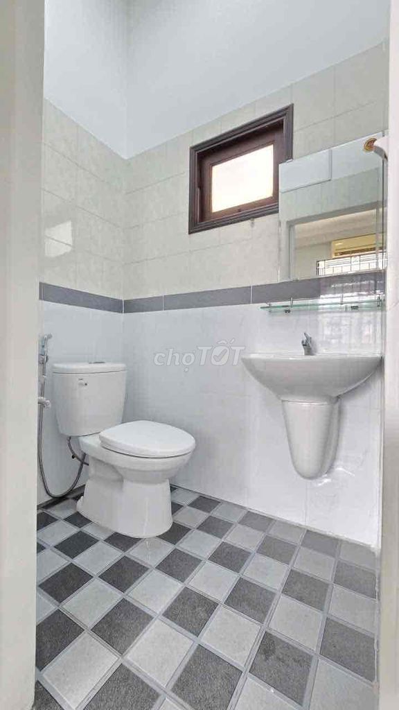 1 7th floor bedroom 3 million in the county