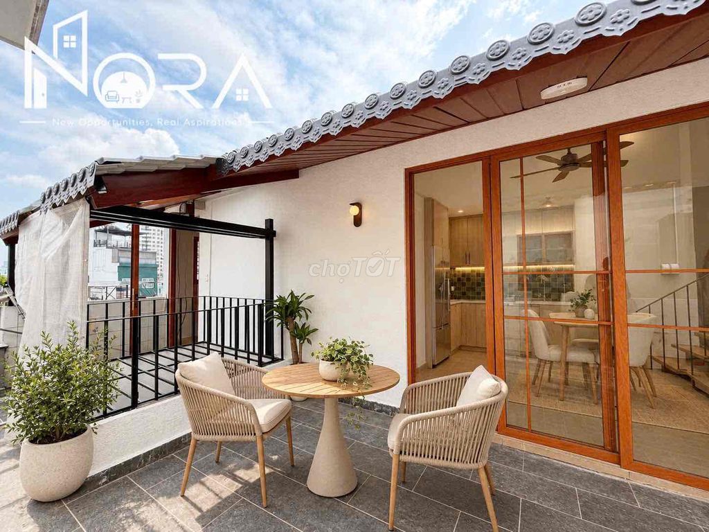 Super a new high-end Penthouse bedroom 100% garden yard. 14 million deals.