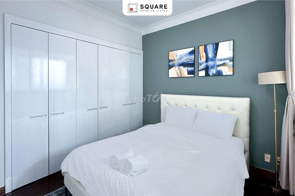 Three Manor Bedrooms for Rent