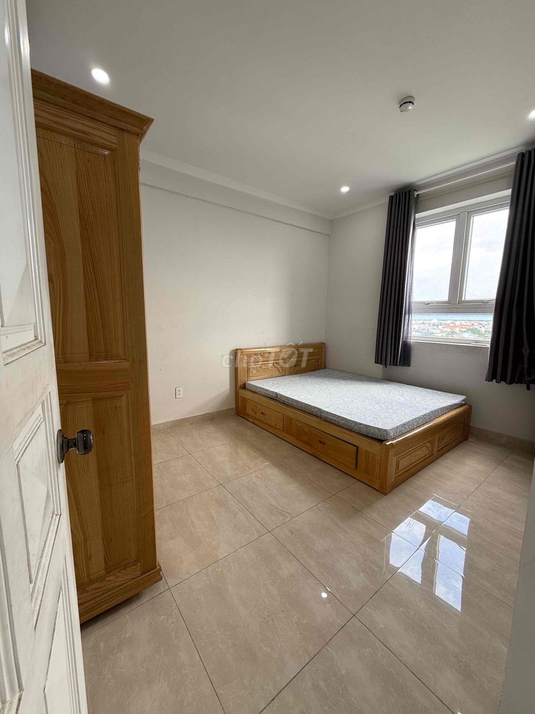 Rent a nice apartment in District 8 - full furniture - 3.5 million a month.