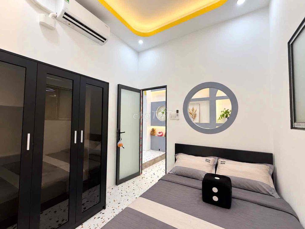 Two Tân Bình Bedrooms Near the Ten Million5 Airport