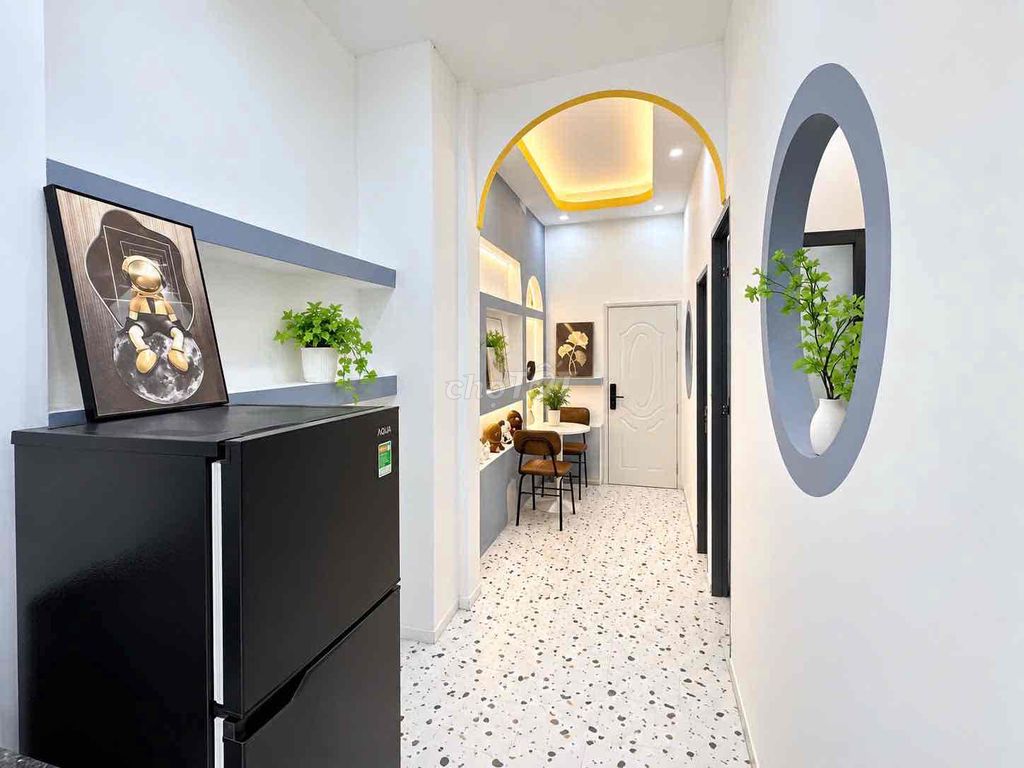 Two Tân Bình Bedrooms Near the Ten Million5 Airport