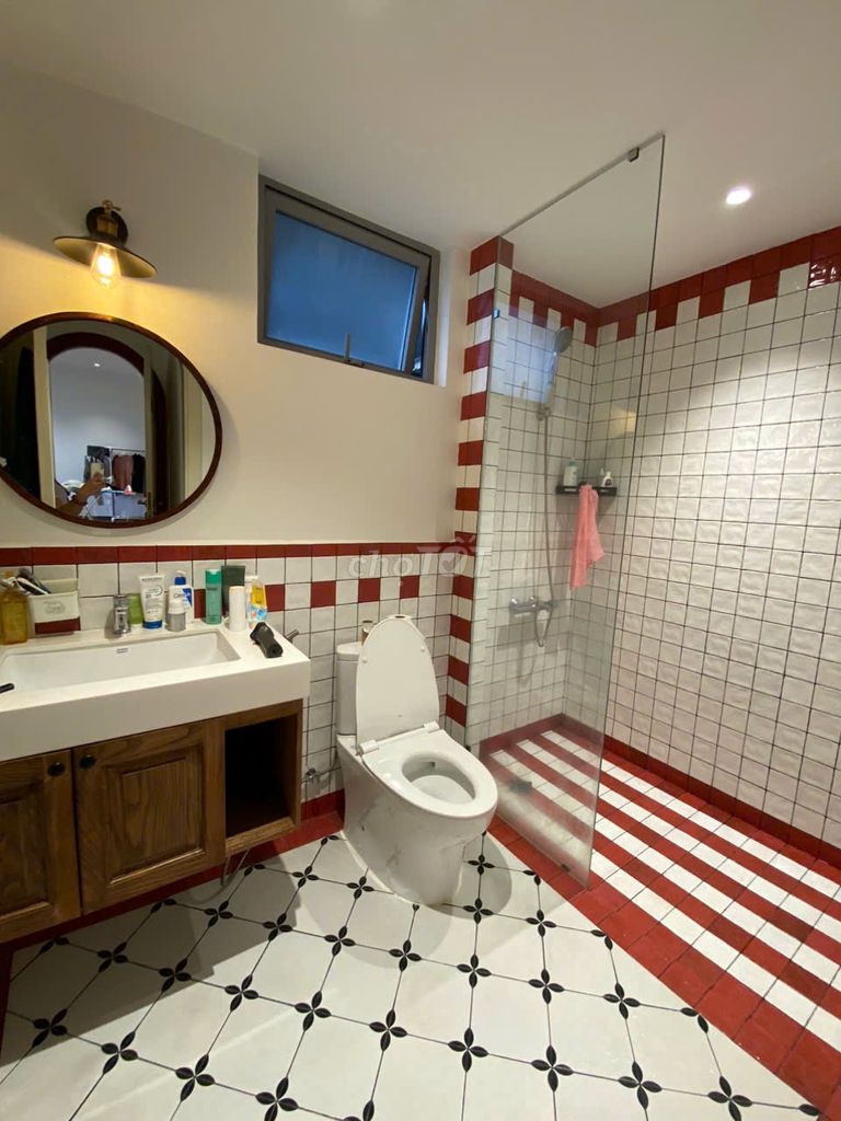 I need to rent a two-room apartment, two-foot bathrooms, 85 feet Celesta Rise for 17 million 500.